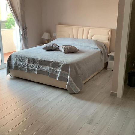 Meri Rooms Vlorë Екстериор снимка